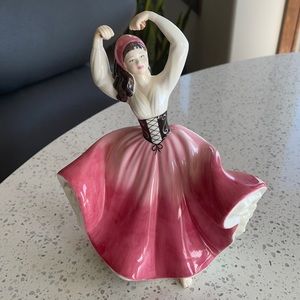 Royal Doulton Pretty Ladies Olivia 2005